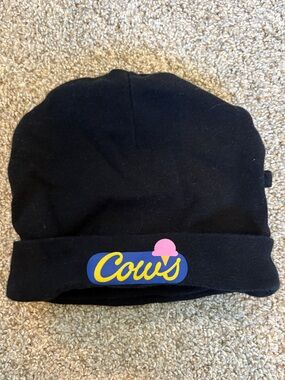 Cow Baby Toque HAT COWS CREAMERY PEI Black Size 9-12 months